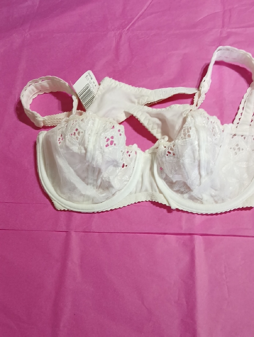 Aubade Ivory Lace Underwire Bra with Scalloped Trim